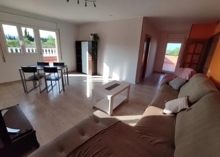 Casa Laurel