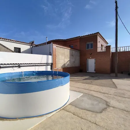 Casa Laurel Apartment Camarles